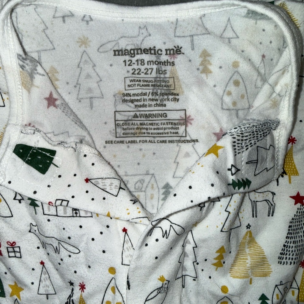 Magnetic Me Silent Night Christmas Print Footie Pajamas Bamboo Blend 12-18 mo - Picture 3 of 4